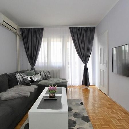 Cezar Apartment Belgrade Extérieur photo