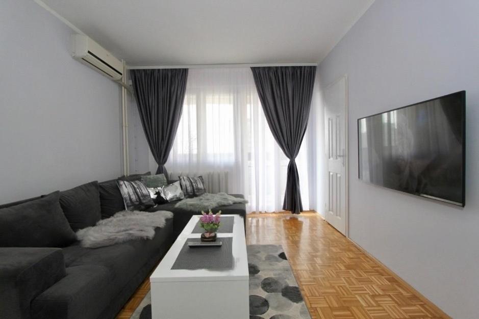 Cezar Apartment Belgrade Extérieur photo